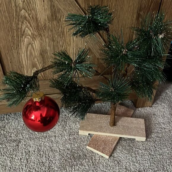 Charlie Brown’s Christmas Tree with Red Ornament - Picture 5 of 7